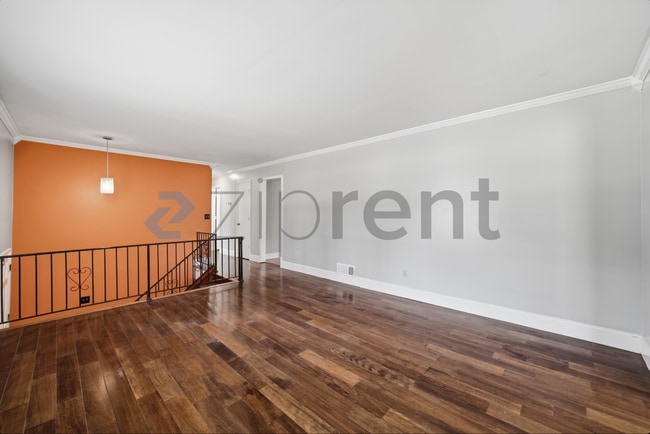 Building Photo - 2351 Emerald Falls Dr