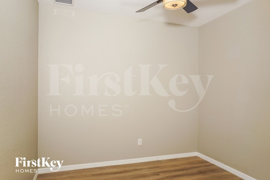 Building Photo - 5089 Grand Cypress Blvd
