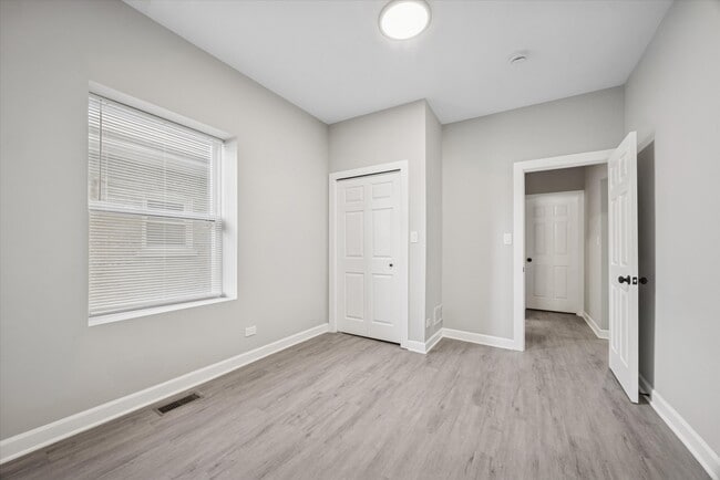 Building Photo - 8018 S Harvard Ave