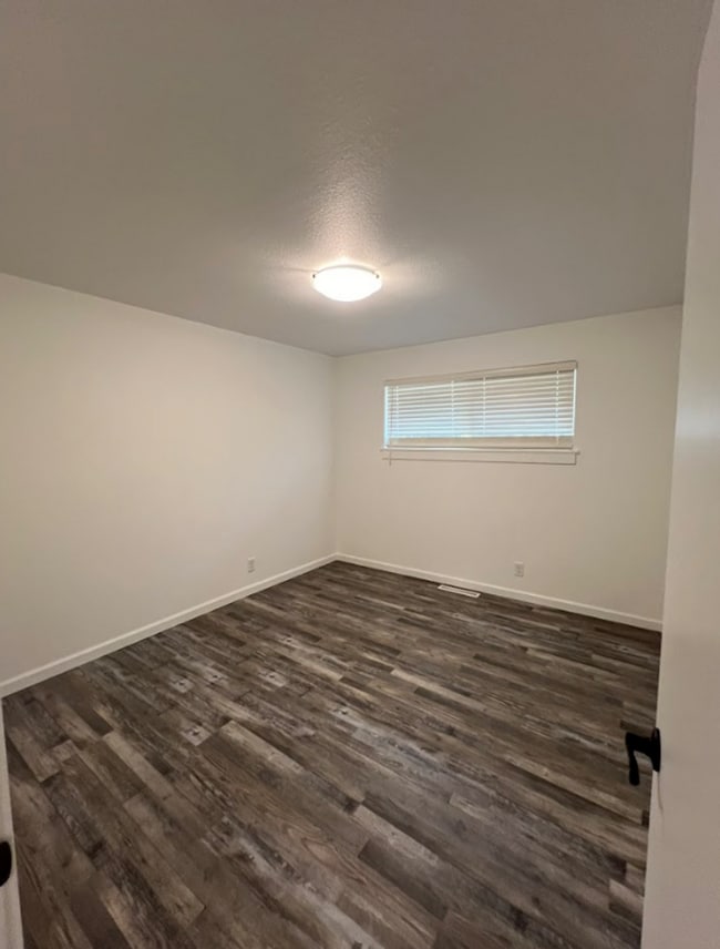Building Photo - Updated corner lot, Single Level Home, 3BD...