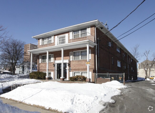 Building Photo - 139 Murray St