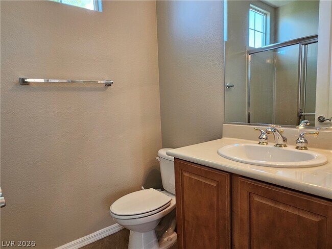 Building Photo - 2139 Twin Falls Dr