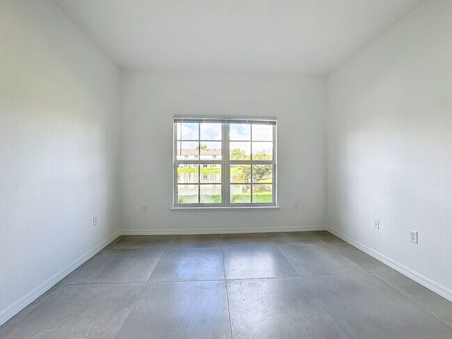 Building Photo - Townhouse For Lease in Saint Cloud