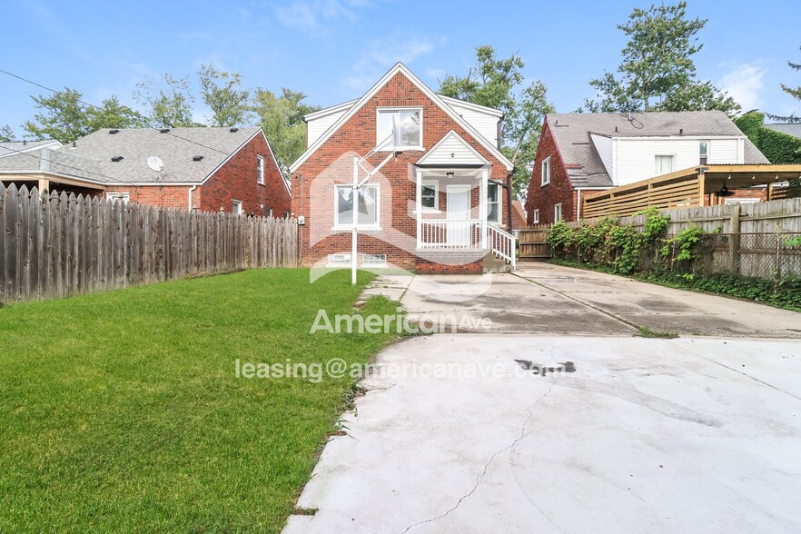 Building Photo - 16565 Kentfield St