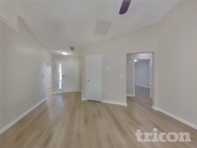 Building Photo - 130 N Greenfield Cir