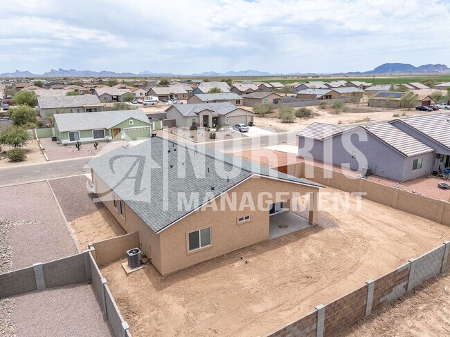 Building Photo - Beautiful Brand New Home with Block Wall