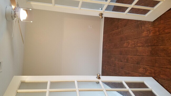 Building Photo - 342 Nolan Ridge Dr