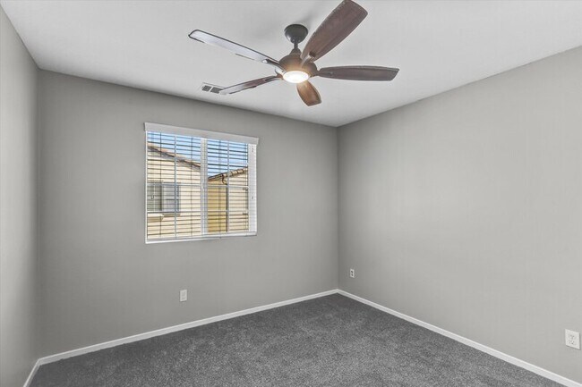 Building Photo - 2215 Antonio Dr