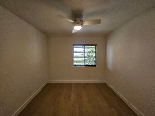 Building Photo - Modern Comfort Meets Convenience — 4-Bedro...