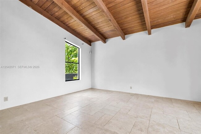 Building Photo - 920 Aguero Ave