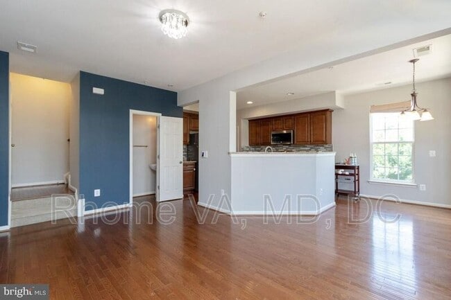 Building Photo - 21711 Indian Summer Terrace