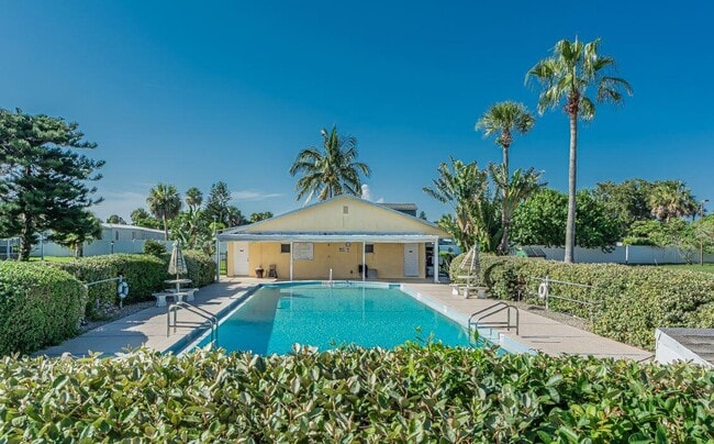 Building Photo - 8520 U.S. Rte 1