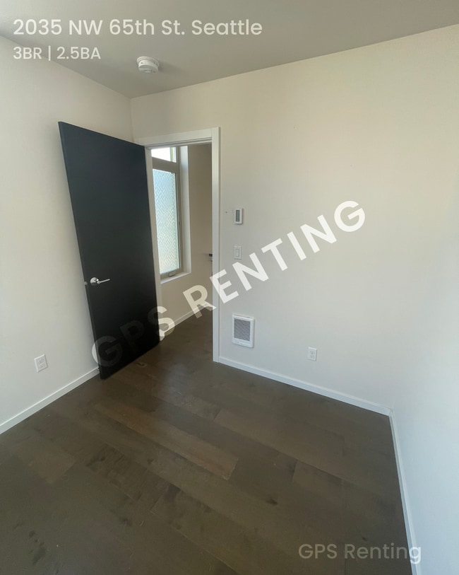 Building Photo - 2035 NW 65th St