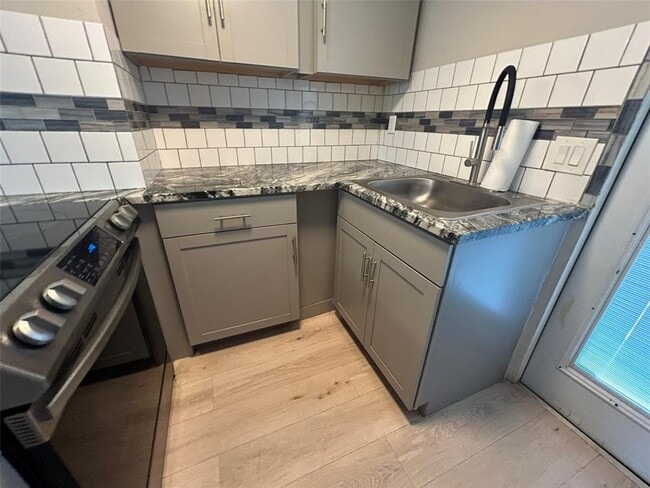 Building Photo - 626 29th Ave S