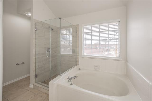 Building Photo - 1411 Prentice St