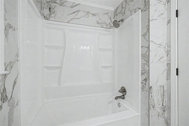 Building Photo - 3947 Camrose Pl