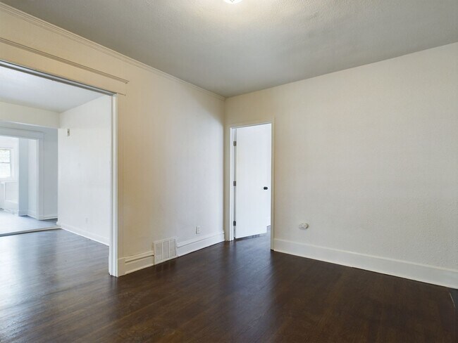 Building Photo - 3937-3939 Troost Ave
