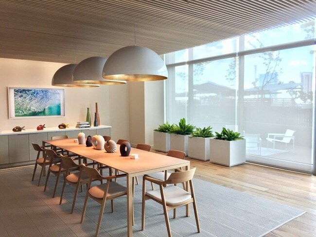 Building Photo - Kakaako: Ae'o - Studio with one Parking (E...