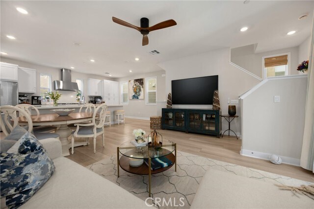 Building Photo - 26 Crown Point Dr