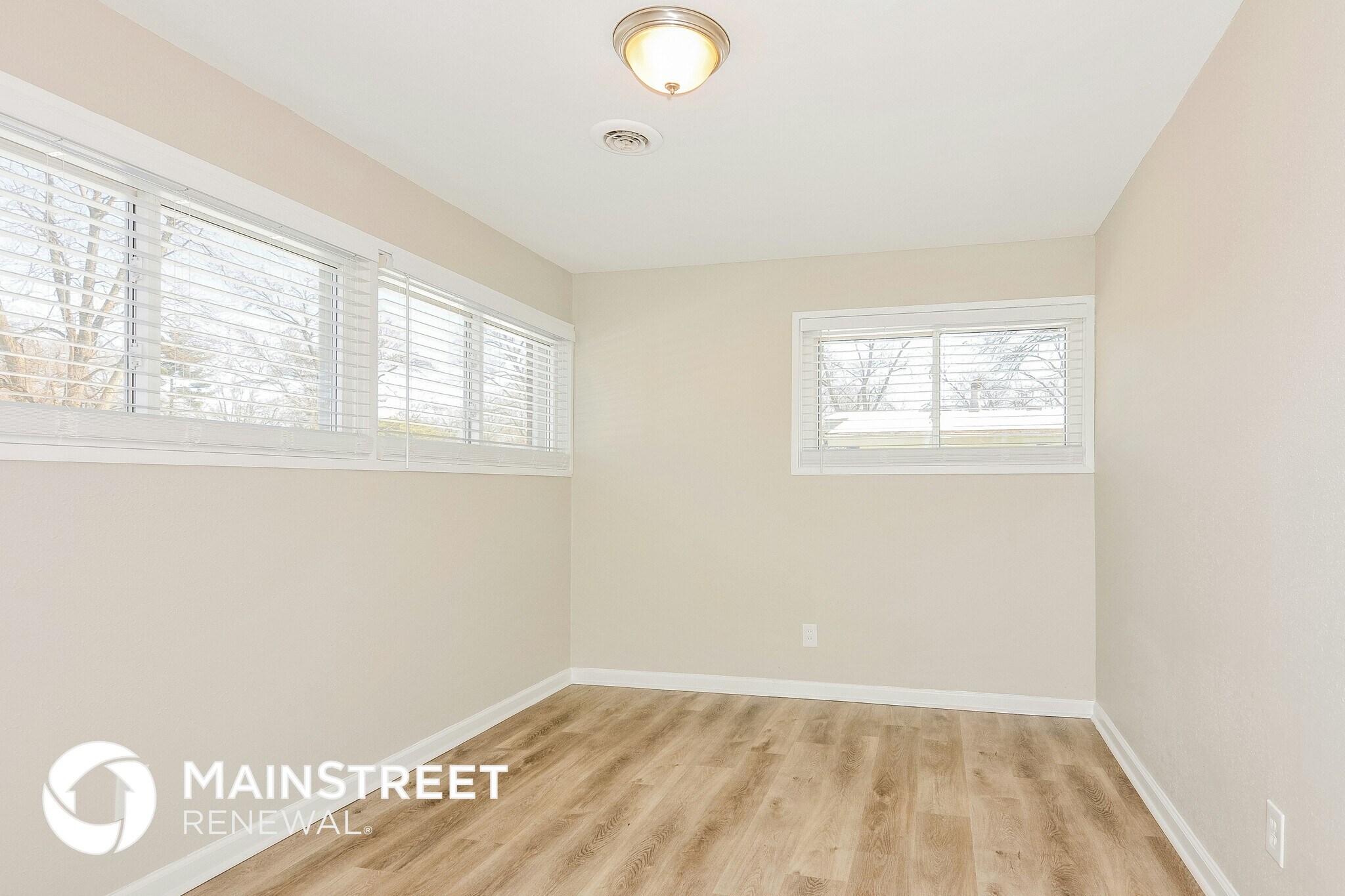 Building Photo - 8412 Chalons Ct