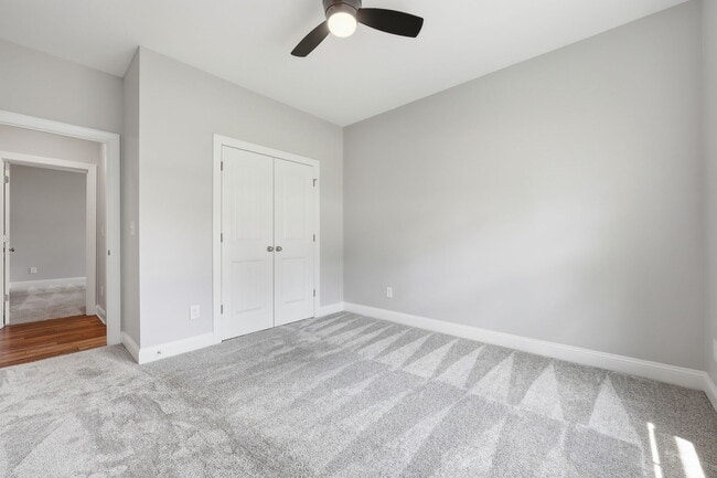 Building Photo - 511 Pondpine Ln