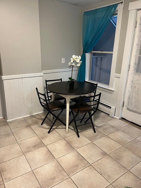 Building Photo - 349 Main St