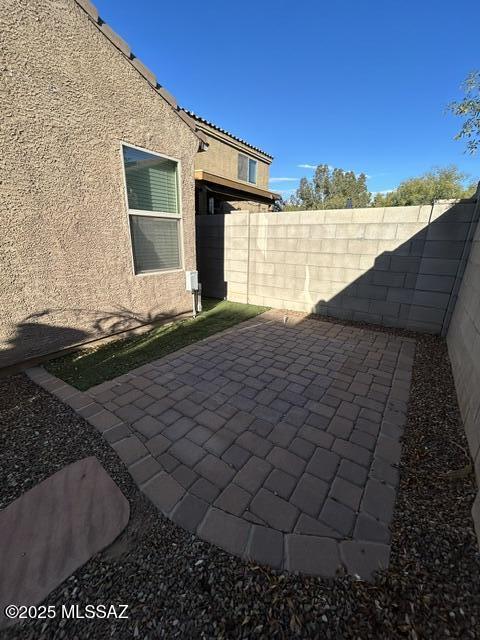 Building Photo - 2011 W Mountain Pointe Dr