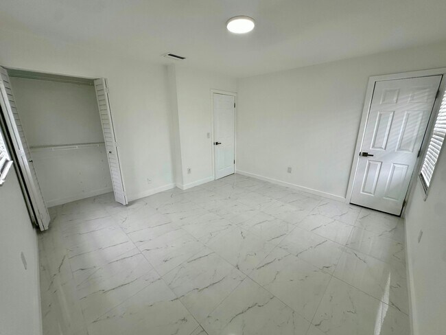 Building Photo - 20308 Gentry Ave