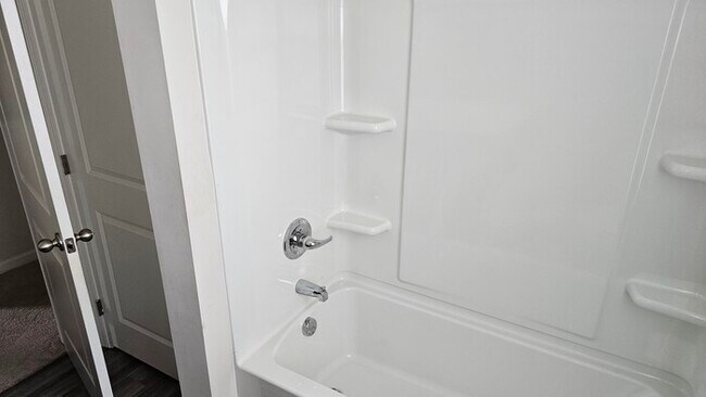 Building Photo - Modern Comfort Meets Southern Charm – 4-Be...