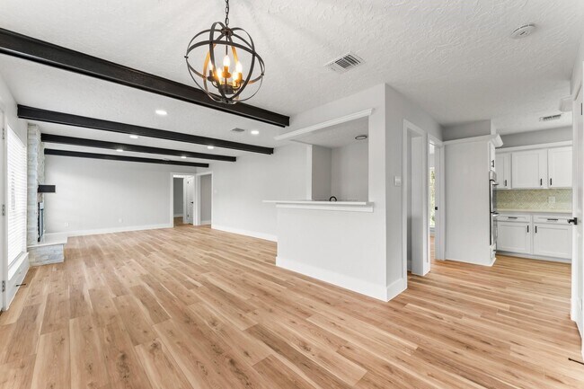 Building Photo - 20534 Laverton Dr