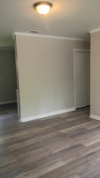 Building Photo - 2457 Brevard Dr