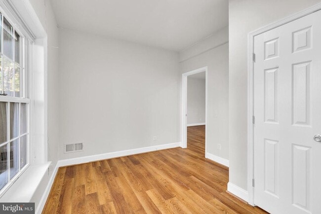 Building Photo - 9249 Laurel Ridge Crossing Rd