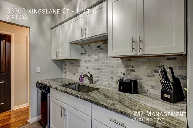 Building Photo - 33302 Kingslane Ct