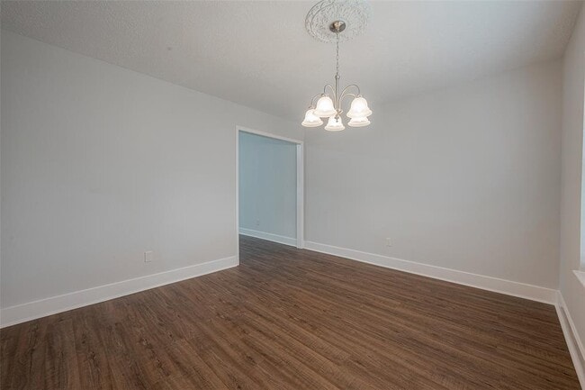 Building Photo - 7910 Litchfield Ln