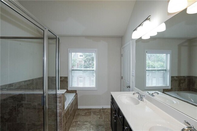 Building Photo - 314 Barbados Ln