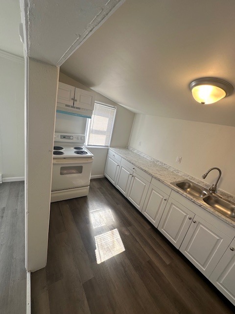 Building Photo - 20168 Greenbush Rd