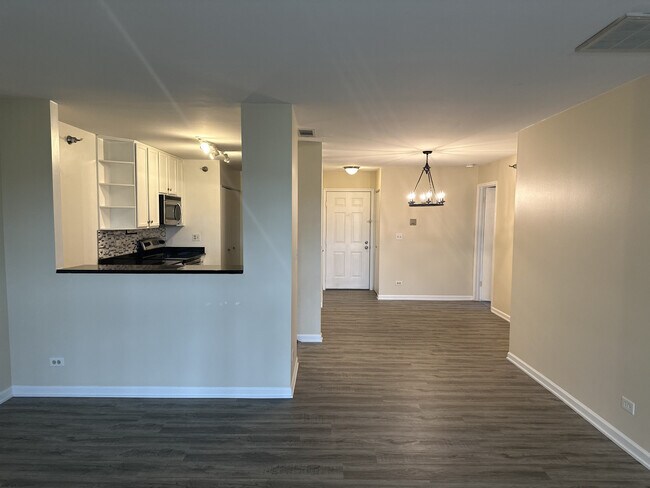 Building Photo - 214 Glengarry Dr