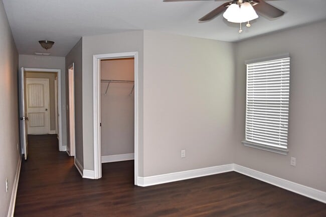 Building Photo - 192 Windchime Way