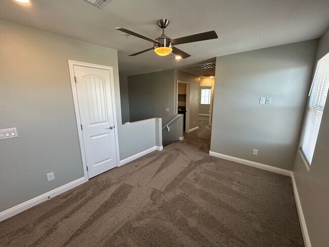 Building Photo - 1704 N 208th Ave