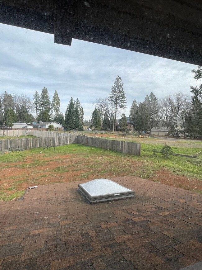 Building Photo - Magalia- 3 bedroom 2 bathroom, 2 story, detached garage, extra lot available