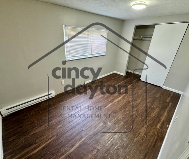 Building Photo - 6118 Stover Ave