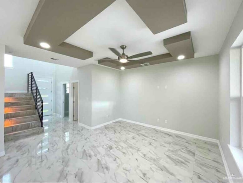 Building Photo - 5514 N Crown Point