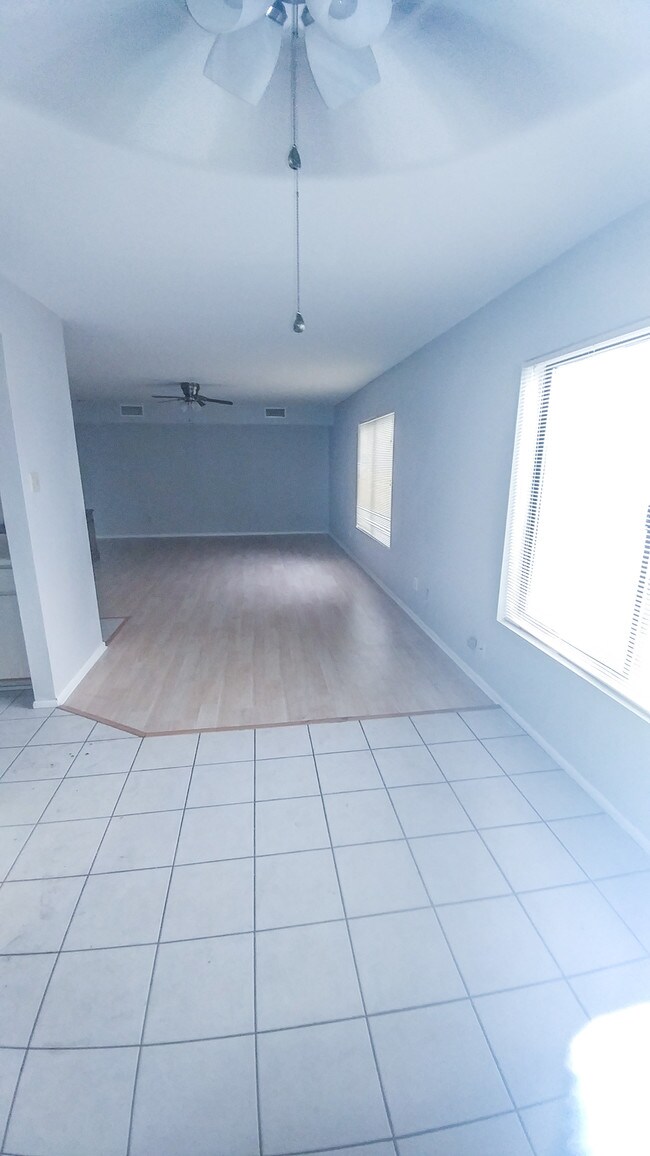 17201 N Black Canyon Hwy 17201 N Black Canyon Hwy Phoenix AZ 85023