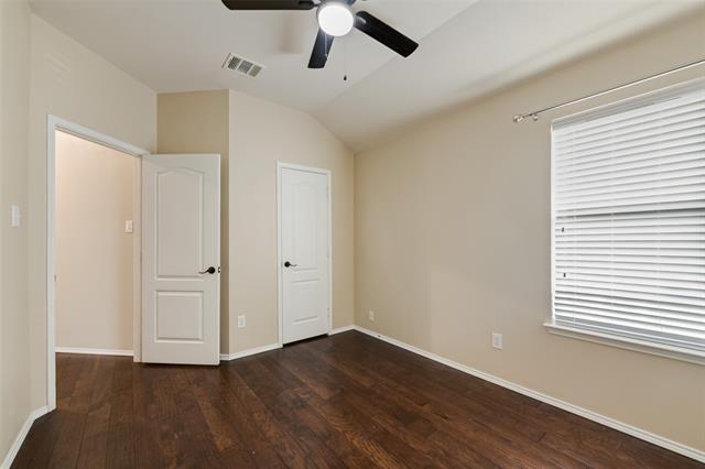 Building Photo - 10408 Nelson Dr