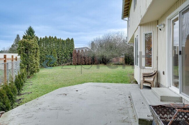 Building Photo - 17622 SE 268th Pl