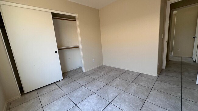 Building Photo - 6608 W Gross Ave