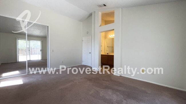 Building Photo - 13496 Vail Cir