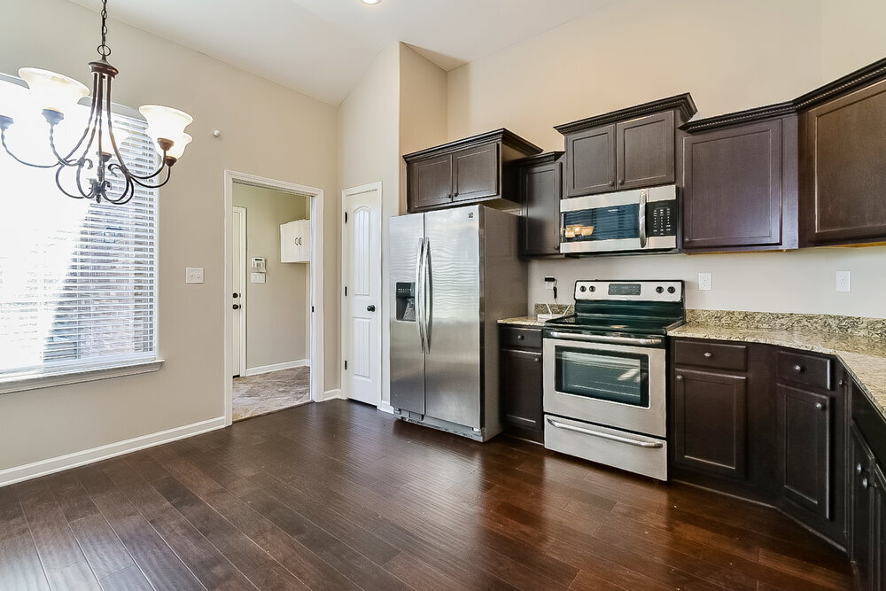 Building Photo - 6893 Raleigh Lagrange Rd