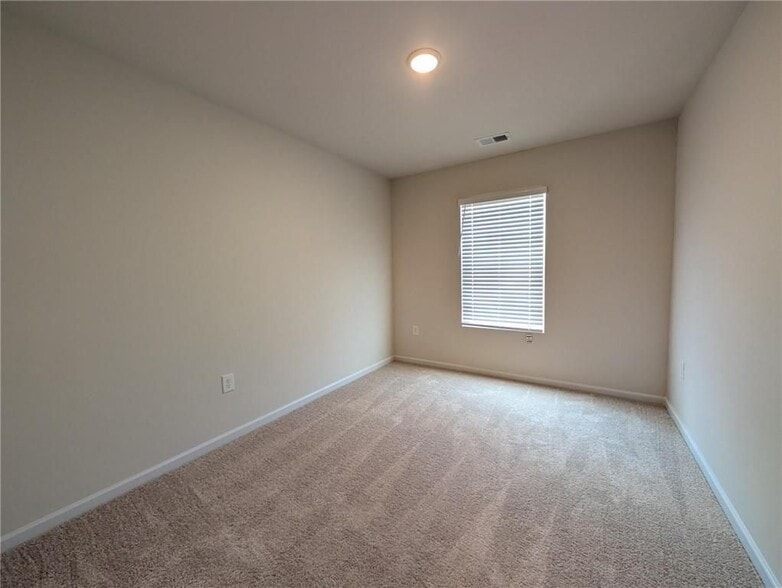 Building Photo - 1354 Willow Brk Cir