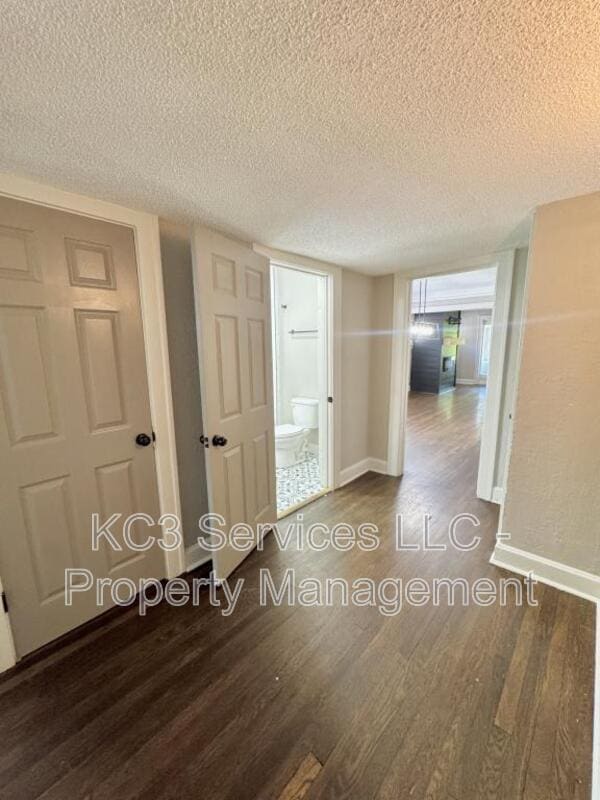 Building Photo - 5122 The Paseo